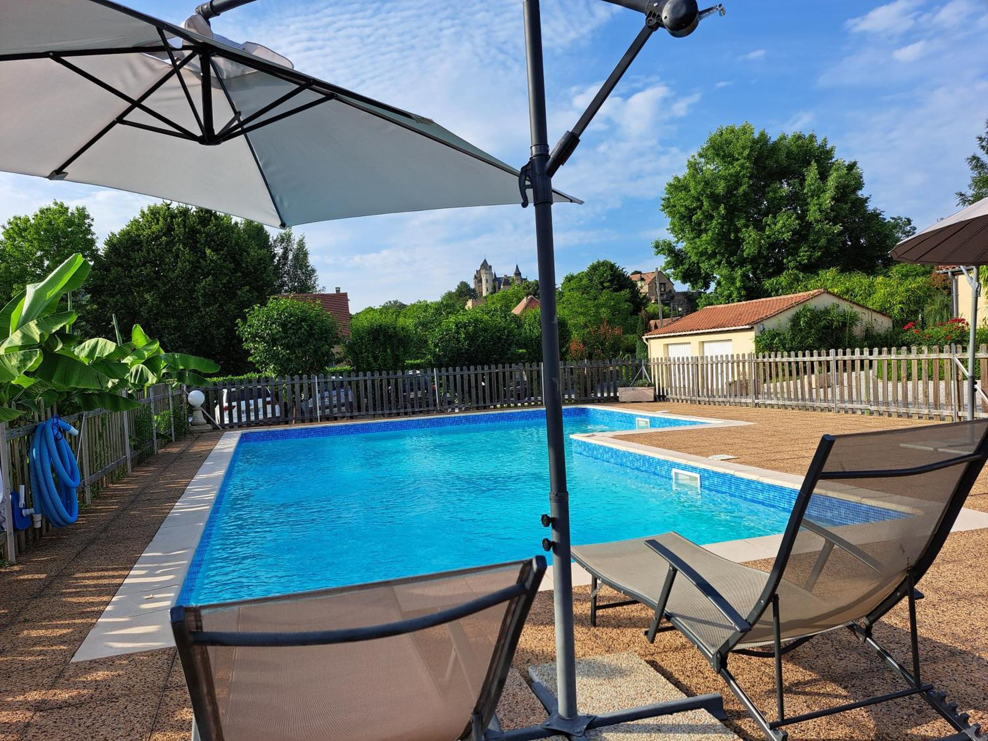 La Barde Montfort, Votre Maison D'Hotes A 4 Kms De Sarlat Dordogne Bed & Breakfast Vitrac  Eksteriør bilde