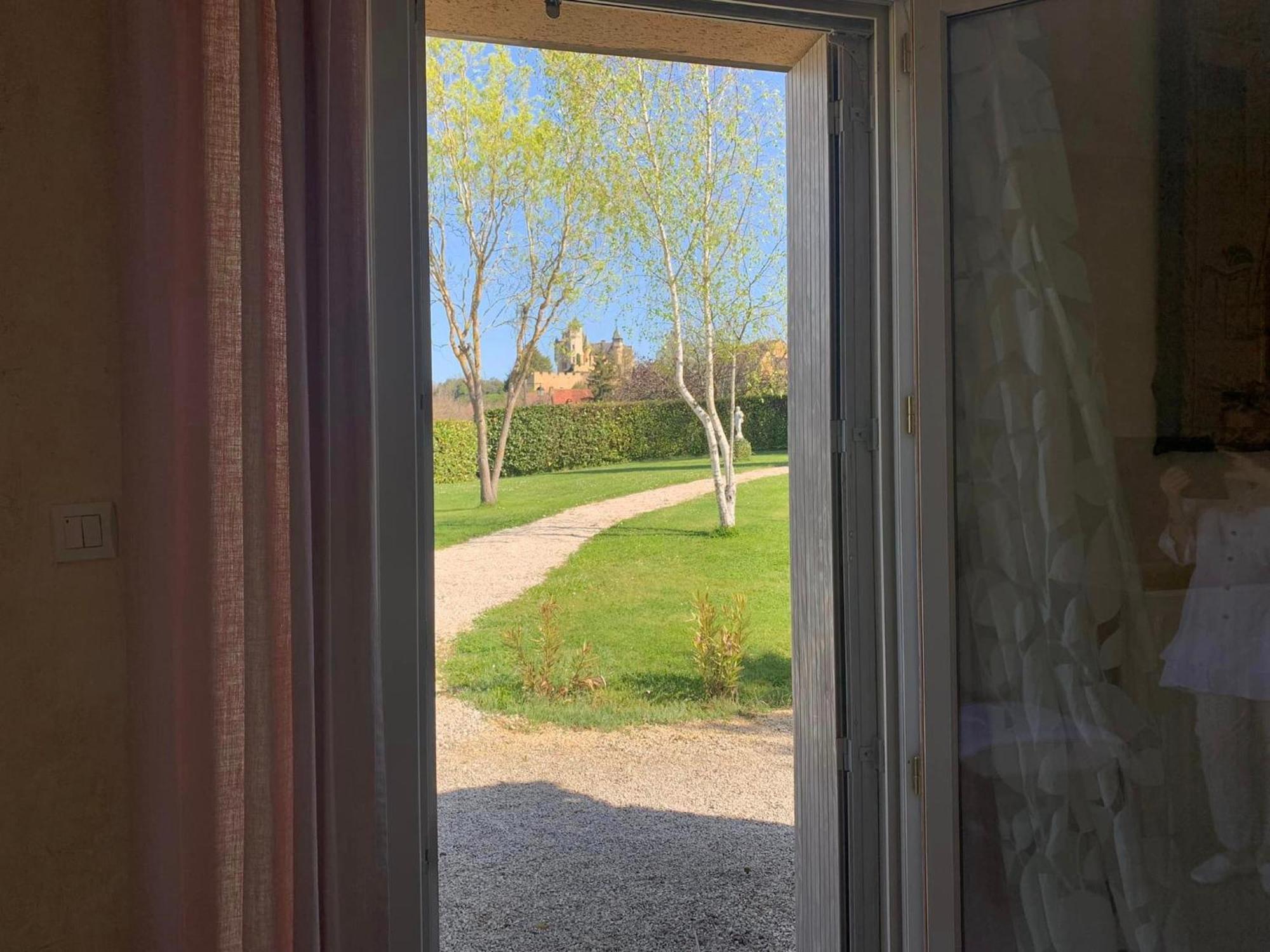 La Barde Montfort, Votre Maison D'Hotes A 4 Kms De Sarlat Dordogne Vitrac  Eksteriør bilde